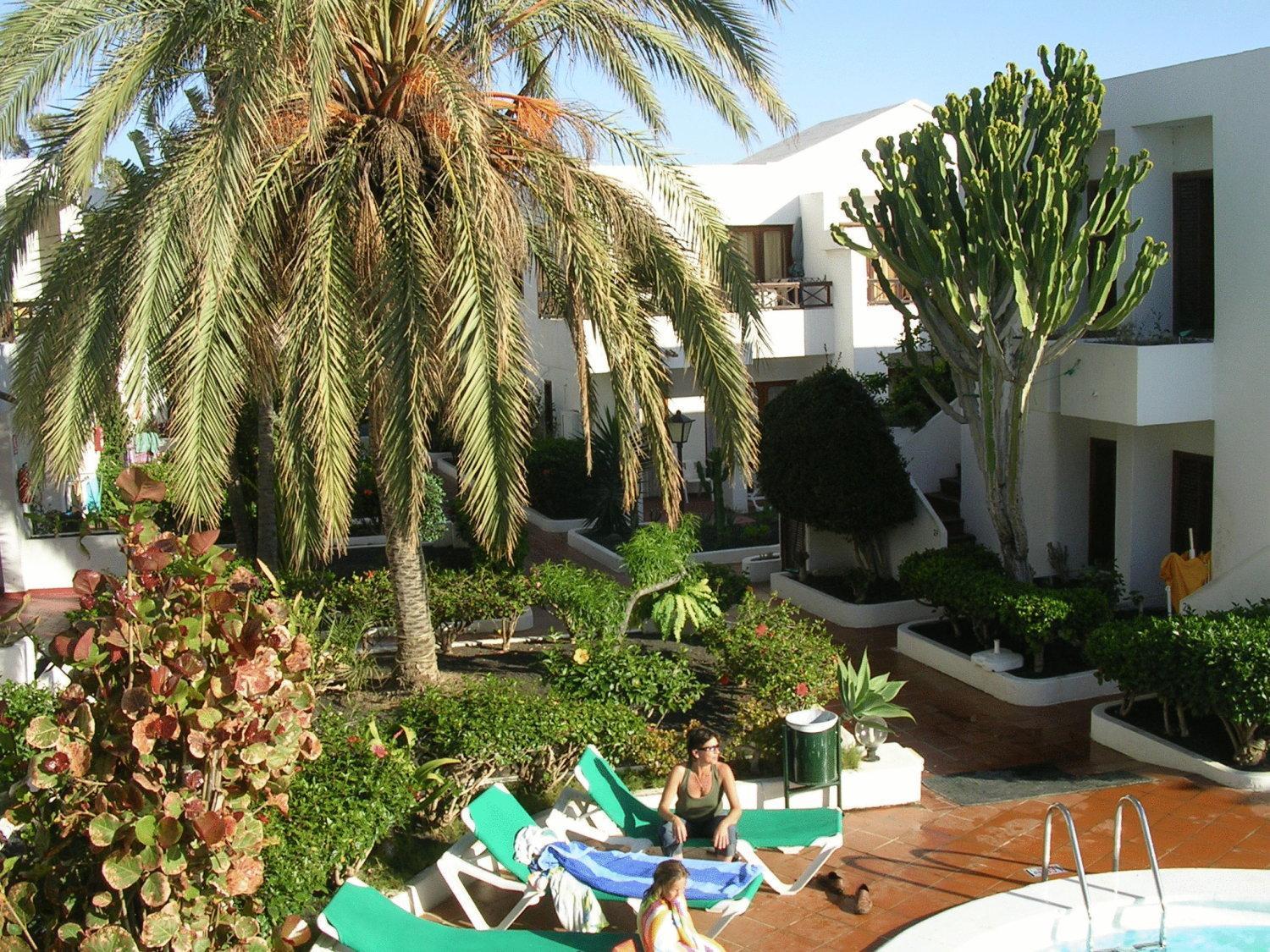 Apartamentos Maribel Puerto del Carmen  Buitenkant foto