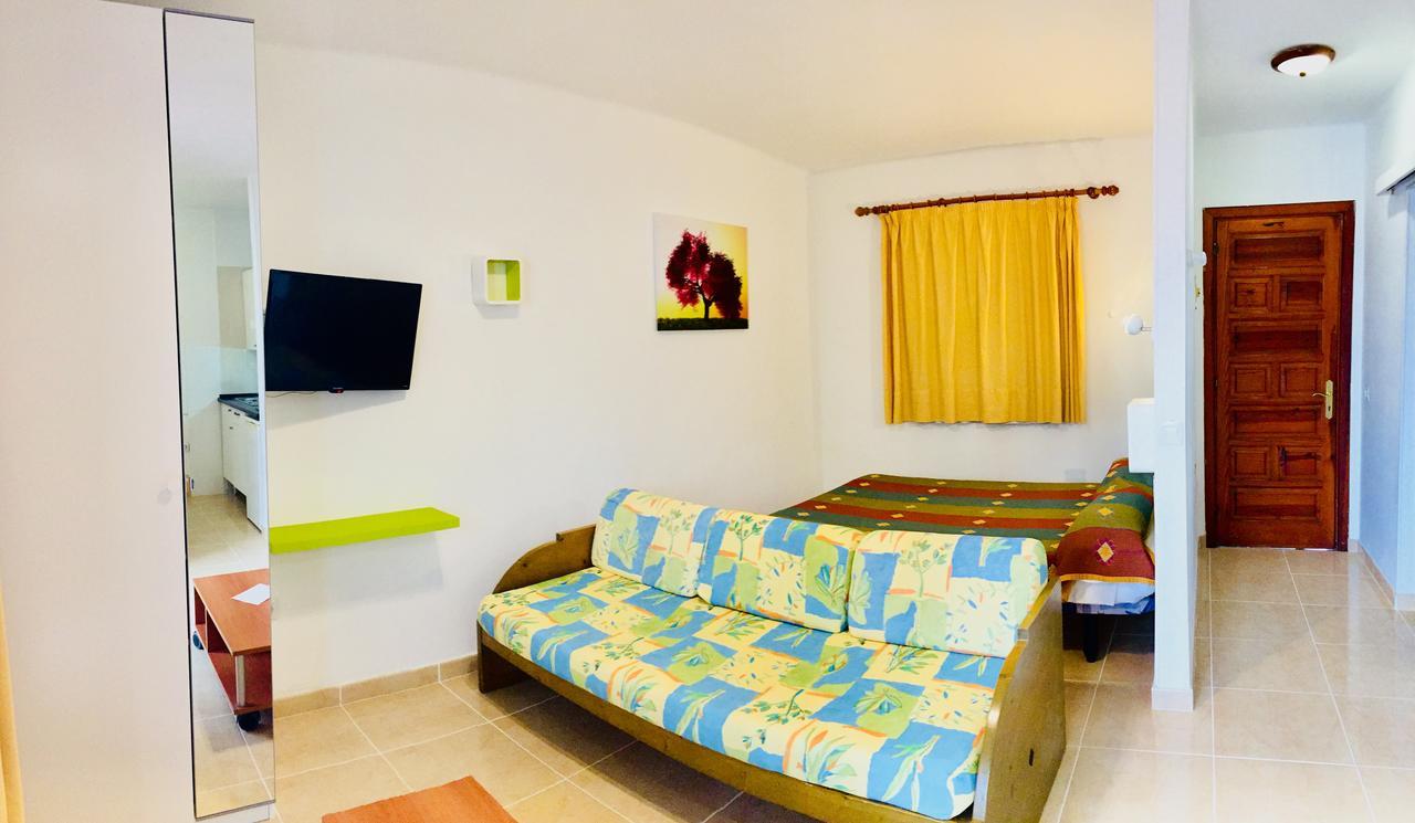 Apartamentos Maribel Puerto del Carmen  Buitenkant foto