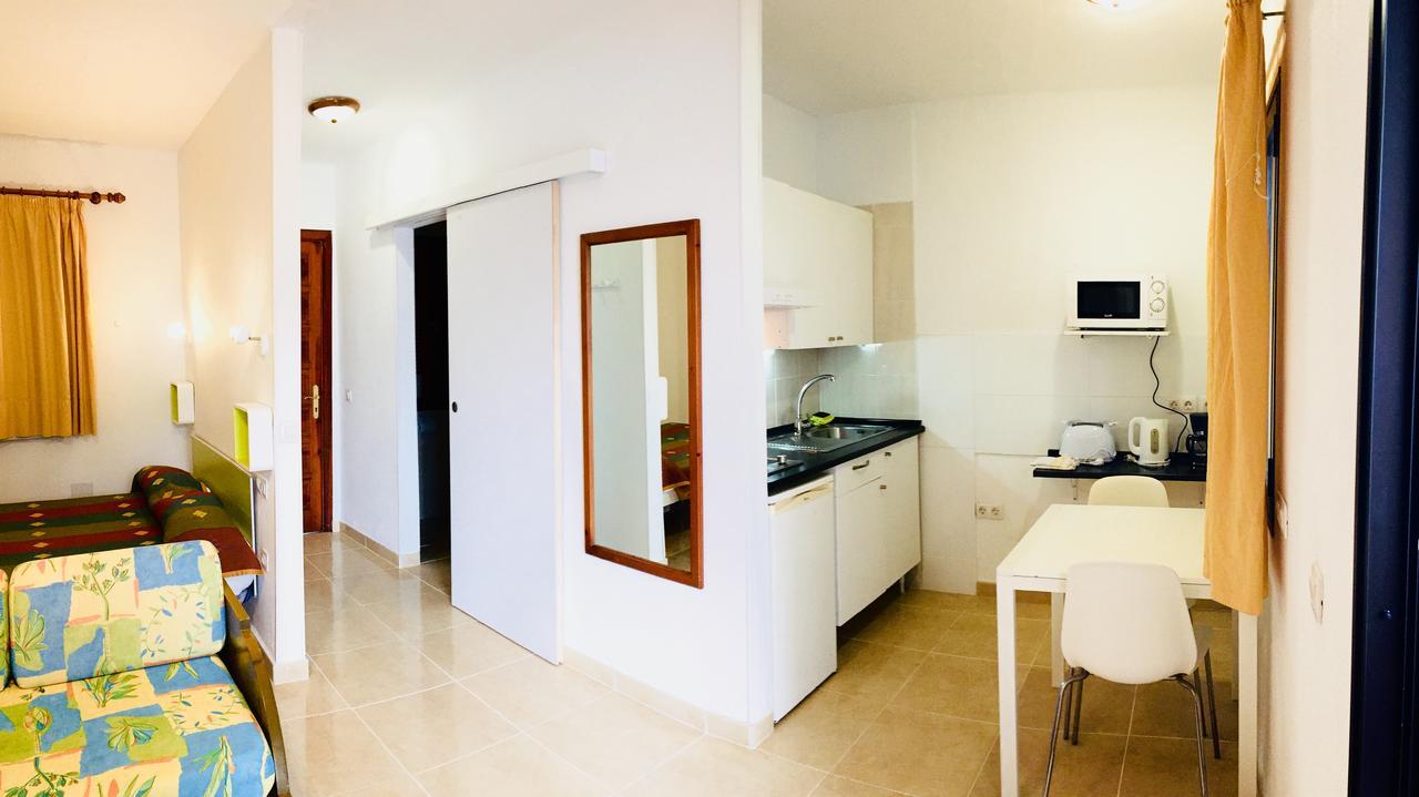 Apartamentos Maribel Puerto del Carmen  Buitenkant foto