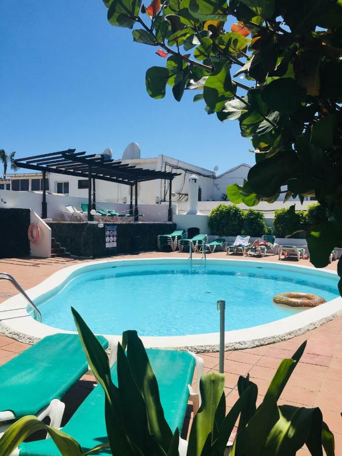 Apartamentos Maribel Puerto del Carmen  Buitenkant foto