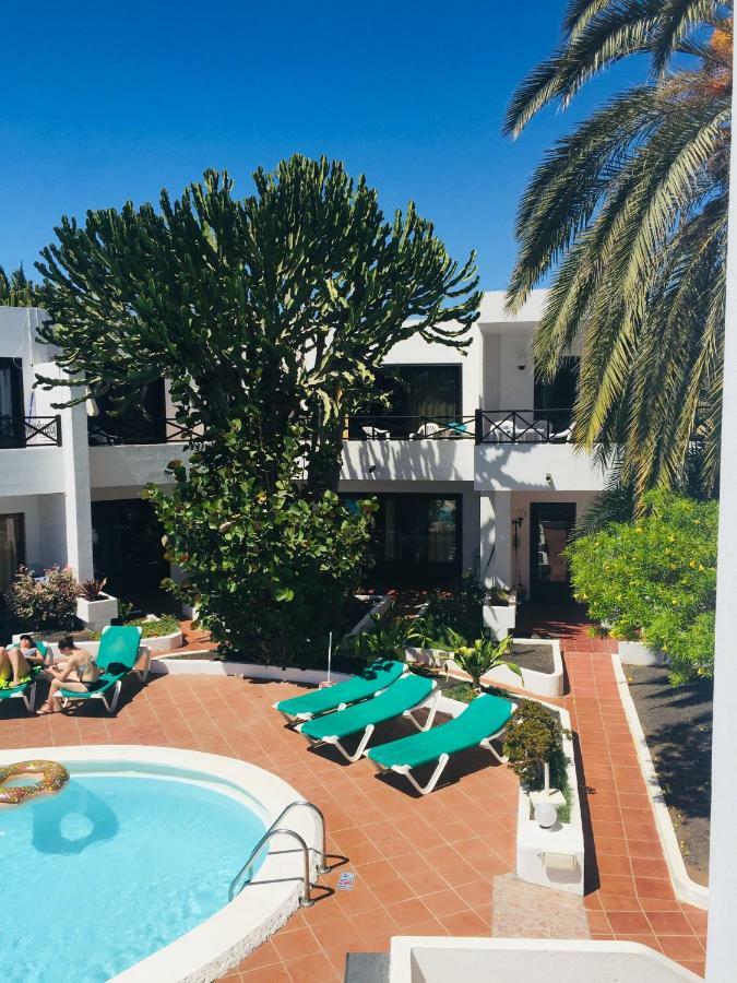 Apartamentos Maribel Puerto del Carmen  Buitenkant foto